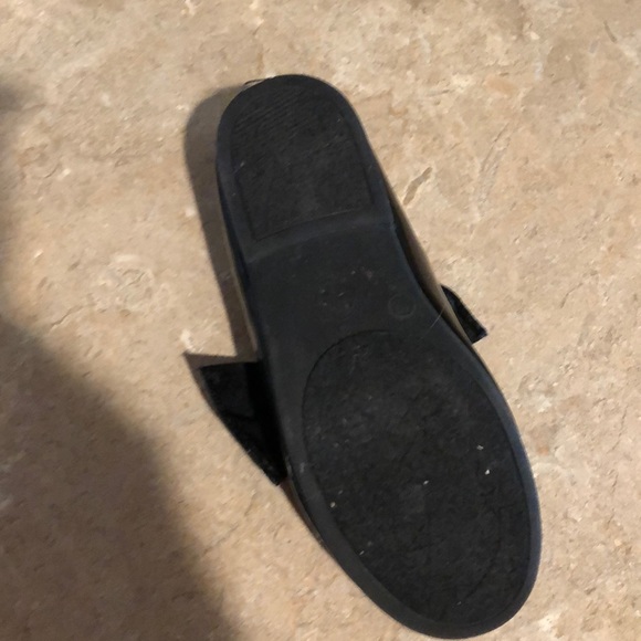 Dress Shoes - Picture 4 of 4